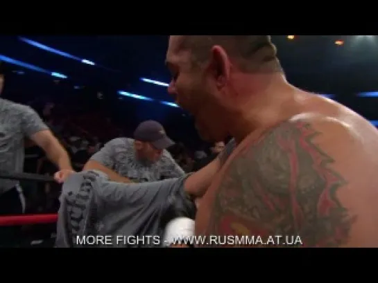 Фёдор Емельяненко vs Tim Sylvia.