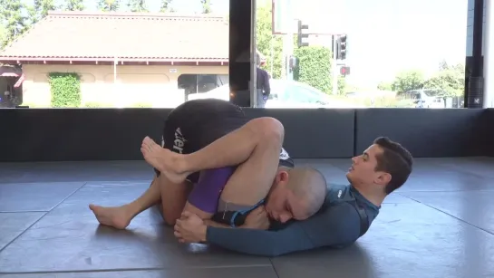 CAIO TERRA - 2 DEFENDING THE OVER UNDER AND SWEEPING (WHEN OPPONENT IS ON HIS KNEES)