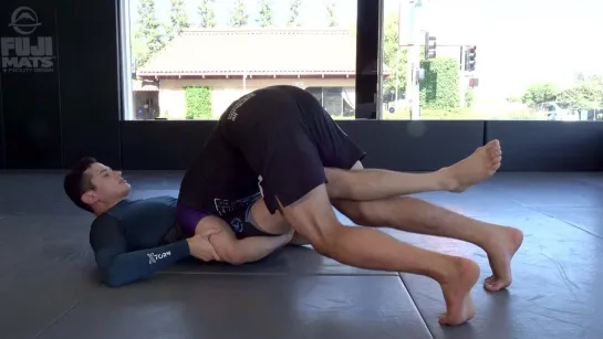 CAIO TERRA - 10 OVER UNDER PASS COUNTER TO THE TRIANGLE (WHEN OPPONENTS HIP IS TOO HIGH)