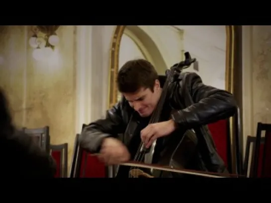 2CELLOS (Sulic & Hauser) - Smooth Criminal