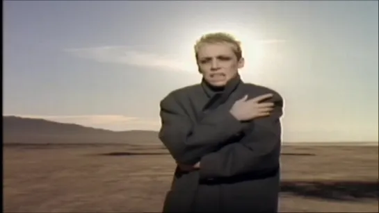 Eurythmics - You Have Placed a Chill in My Heart (Official Music video) © 1988