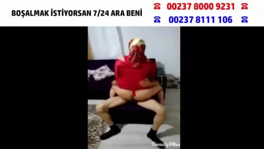 Türbanlı Türk  Swinger Karısını Arkadaşının kucağında Hoplattırıyor (TÜRBANLI SWİNGER PORNO) (TÜRBANLI İFŞA)