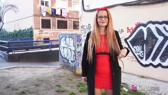 Fakings - Meryledyxxx, De reprimida en su pueblo, a loca por el sexo en la gran ciudad. Mery, una madurita y su segunda juventud