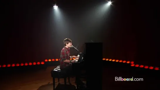 Greyson Chance - Empire State Of Mind (ALICIA KEYS COVER!!!)