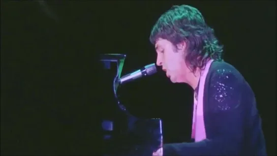 Paul McCartney and Wings - You Gave Me the Answer (Live at The Forum in Inglewood, Los Angeles, California, USA on 22 June 1976)