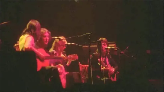 Paul McCartney and Wings - Bluebird (Live at The Forum in Inglewood, Los Angeles, California, USA on 22 June 1976)