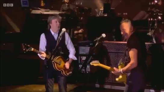 Paul McCartney with Bruce Springsteen - Glory Days (Live at Glastonbury in Pilton, Somerset, England on 25 June 2022)