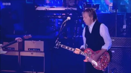 Paul McCartney - Let Me Roll It (with Foxy Lady coda) (Live at Glastonbury in Pilton, Somerset, England on 25 June 2022)