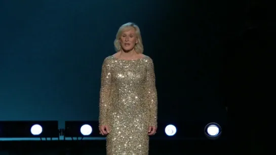 Glenn Close performs "Losing my mind" at The Kennedy Center Honors for Barbara Cook, held Dec 4, 2011