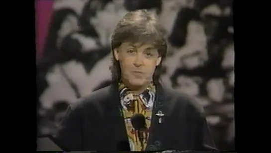 21.02.1990 Награждение Пола: Grammy Lifetime Achievement Award,  1