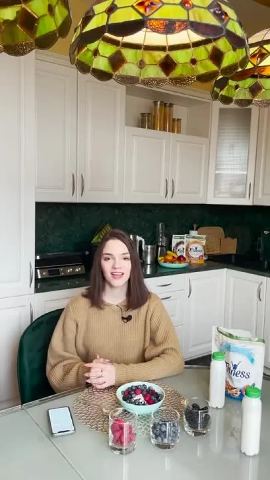 Евгения Медведева / Evgenia Medvedeva - Завтрак с Nestle