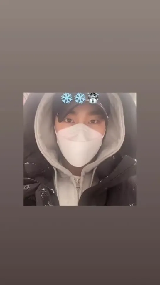 [INSTA STORY] 211218 DONGWON (@ 2_dongwon_) 1