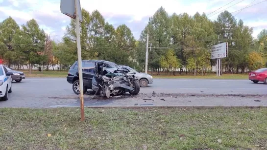 27.09.2022 ДТП на ул. Удмуртская. Тойота в троллейбус. Ижевск.