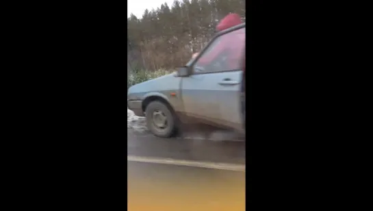 18.11.2017 Последствия ДТП на Можгинском тракте, возле с. Юськи (Удмуртия)