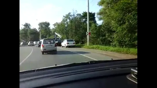 14.08.2015 ДТП на трассе Ижевск - Завьялово, лексус vs дерево. Водитель погиб.