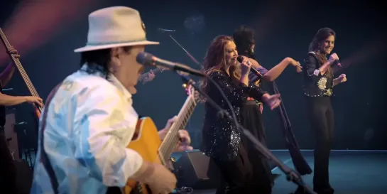 Santana feat. Lila Downs, Niña Pastori, Soledad - Una Noche En Nápoles