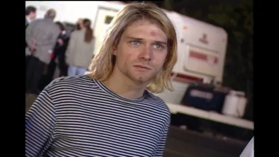 Kurt Cobain, Courtney Love and their daughter Frances Bean Cobain backstage at the 1993 MTV Video Music Awards.