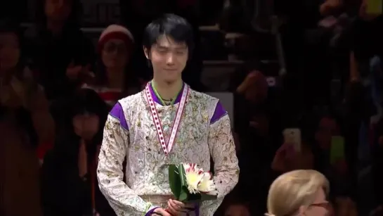 20151031 Skate Canada Men Victory Ceremony - 720x540