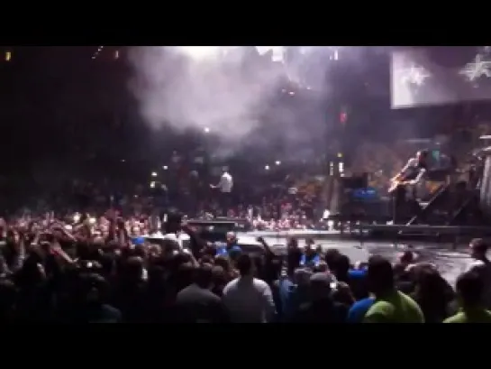 Linkin Park -  Papercut (01.02.11 - Boston, MA)