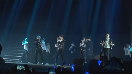 Super Junior 슈퍼주니어 CHILE 2018 SS7 -  Black Suit [HD]