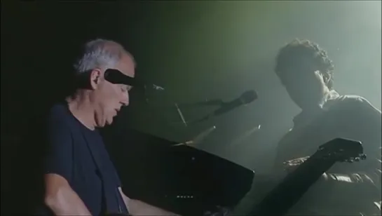 David Gilmour - Smile (Live at the Gdańsk Shipyard in Gdańsk, Poland on 26 August 2006)