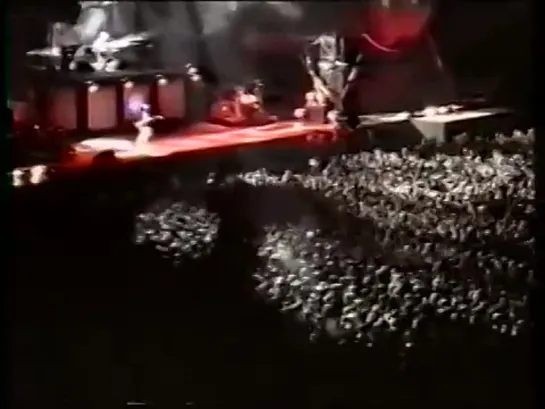 Depeche Mode - Never let me Down Again (Prague 1993)