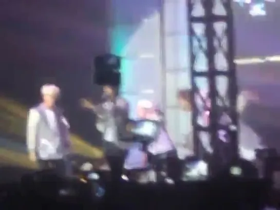 [FANCAM:PERF] 141228 GOT7 - Gimme  @ KCON in Philippines