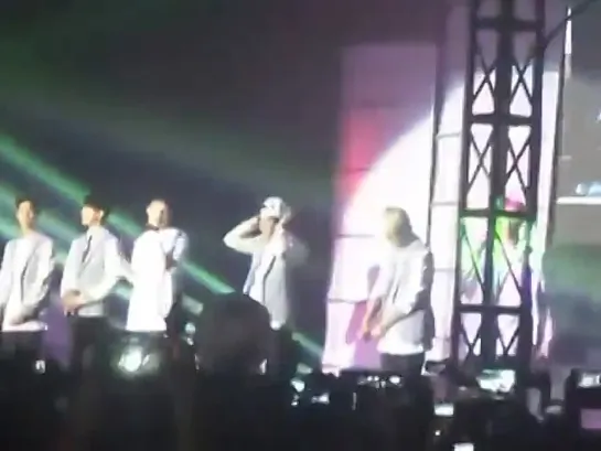 [FANCAM:PERF] 141228 GOT7 - Moonlight @ KCON in Philippines