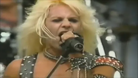 Mötley Crüe - Looks That Kill (Live at the US Festival in Glen Helen Regional Park, San Bernardino on 29 May 1983)