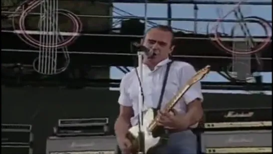 Status Quo - Rockin' All Over the World (Live at the Knebworth Festival in Hertfordshire, England, UK on 30 June 1990)