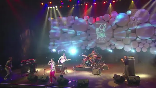 2012 Mamas Gun Finger on It Live at Java Jazz Festival