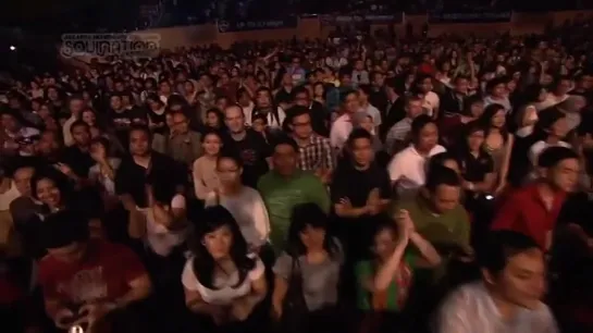 2010 Simply Red Holding Back the Years Live at Java Soulnation