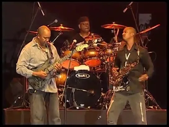 2008 Jeff Lorber and Eric Darius Steppin up Live at Java Jazz Festival[1]