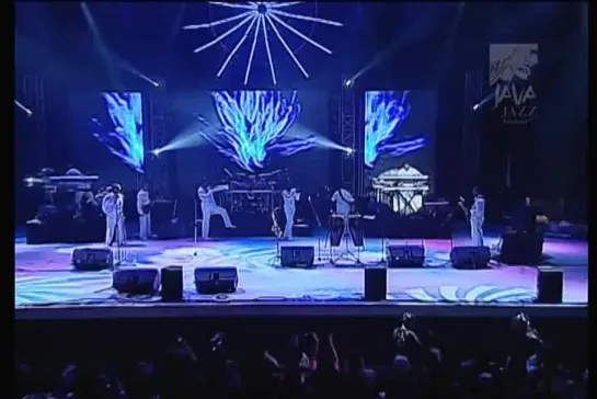 2006 Kool  the Gang Cherish Live at Java Jazz Festival