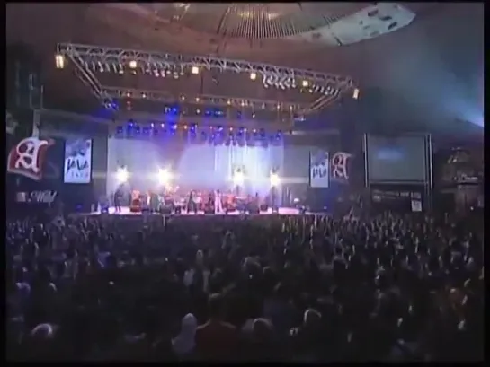 2005 Earth Wind  Fire Experience Lets Groove Live at Java Jazz