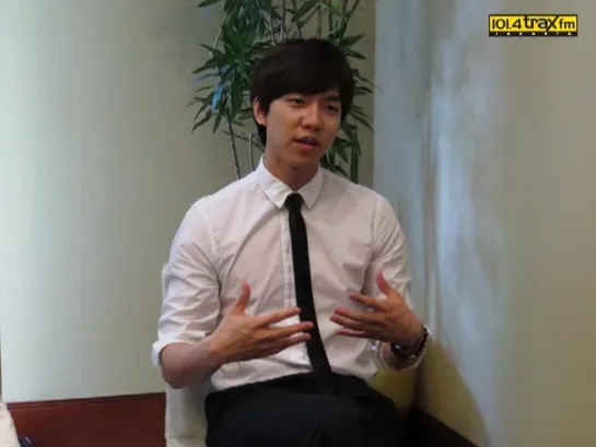 An Interview with LEE SEUNG GI (1) [iM7z8kegIIo]