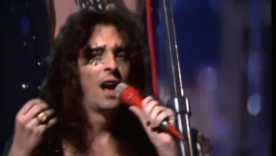 Alice Cooper - Under My Wheels (Official Music video) © 1972