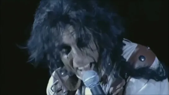 Alice Cooper - Ballad of Dwight Fry / I Love the Dead (Live at the Labatt's Hammersmith Apollo in London on 19 July 2000)