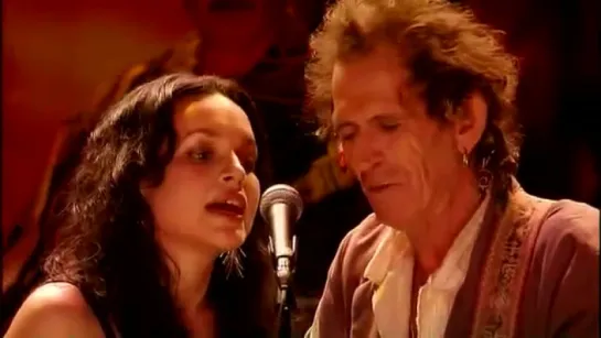 Keith Richards and Norah Jones - Love Hurts, live 2004