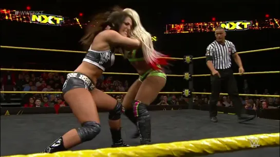 Alexa Bliss vs Tessa Blanchard