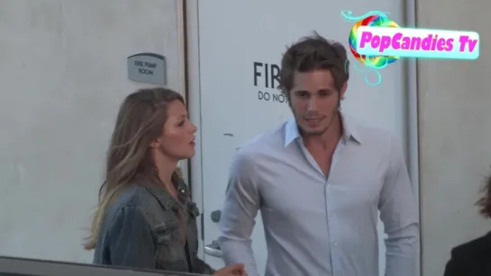 Peter Facinelli  Guests depart 2015 Comic Con SD