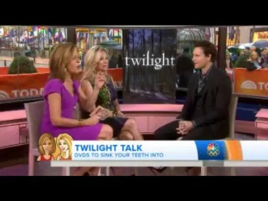 'Twilight' star Peter Facinelli marks films' 5th anniversary