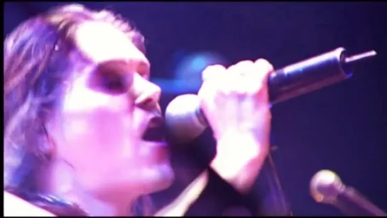 Beth Hart   "Immortal"  Live at Paradiso