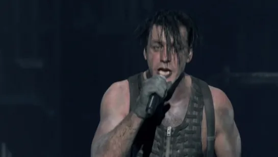 Rammstein - Ich Tu Dir Weh (Live 2015)