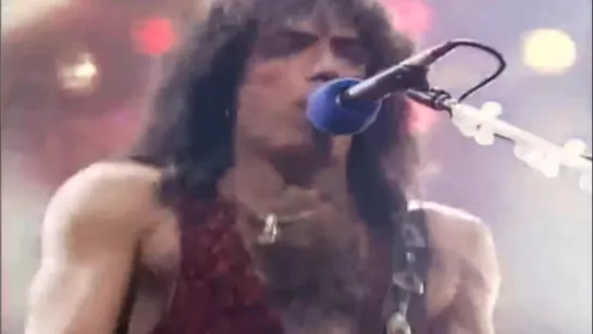 KISS “I Want You“, live in Detroit 90