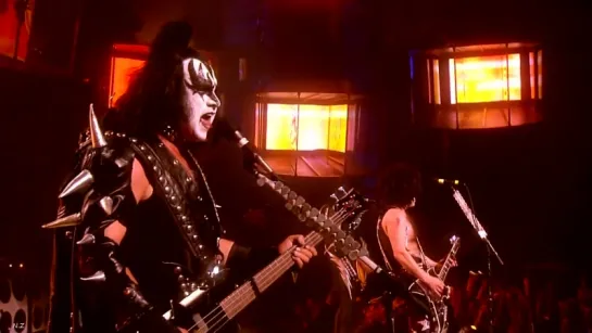 Kiss - Love Gun 2006 Live Video