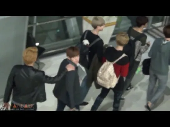 [Fancam] 121126 EXO ♥ @ Suvarnabhumi Airport