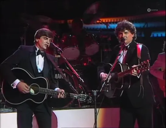 The Everly Brothers - All I Have To Do Is Dream - Live in 1984!