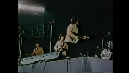 The Beatles – I Feel Fine (6/14) The Beatles At Shea Stadium (1966) Film Version