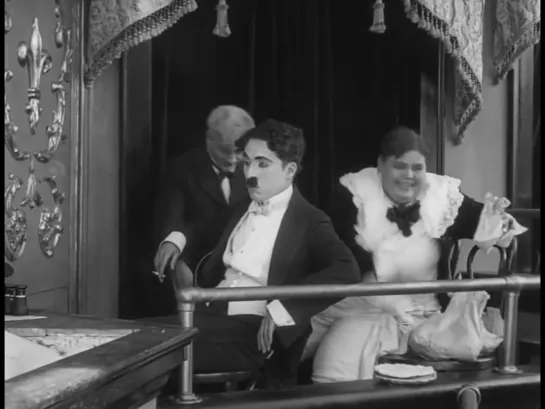 Charlie Chaplin - A Night In The Show (1915)